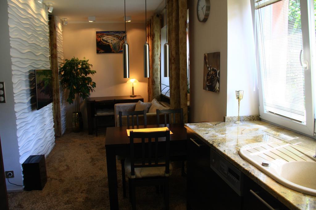 Old Muranow Apartment By Warsawresidence Group Ruang foto